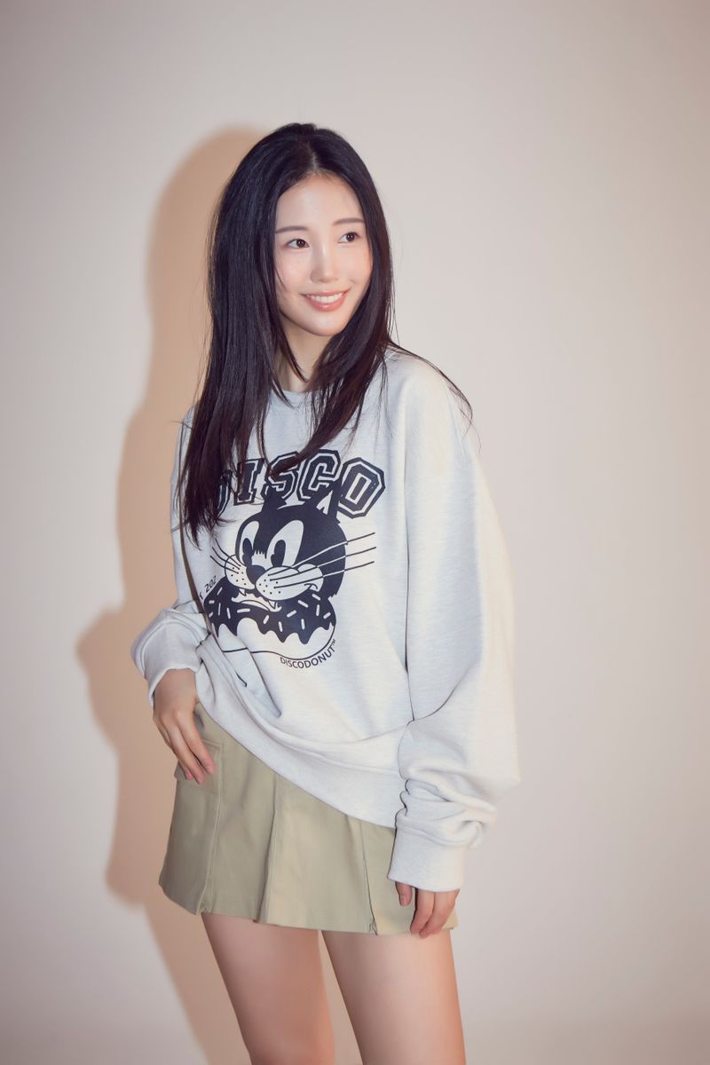 discocat donut sweats_gr