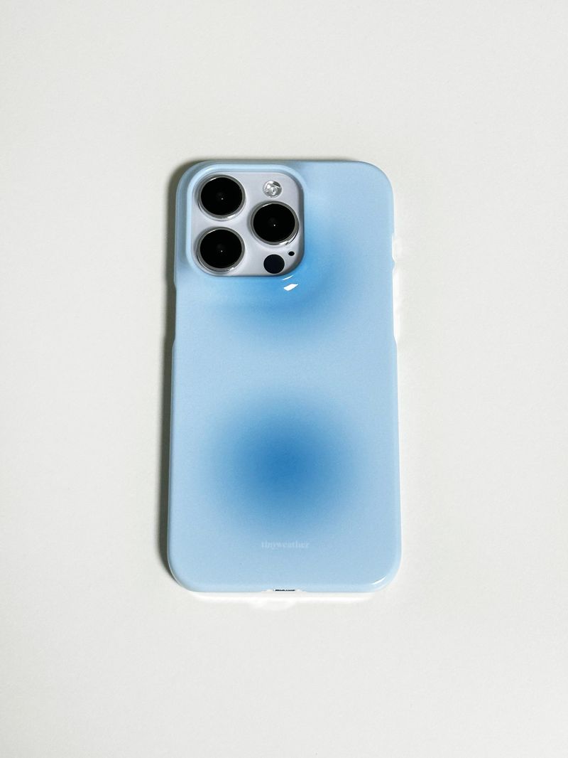 tiny weather(タイニーウェザー)の「dust hard case-sky(Smartphone Accessories)」