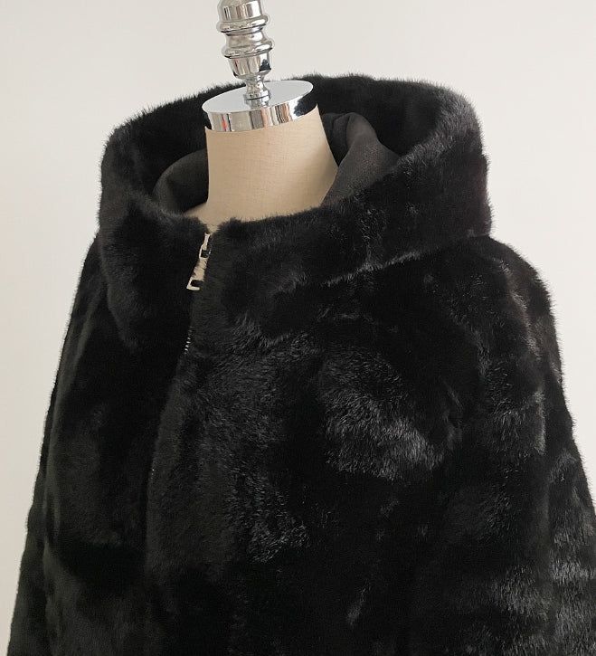 Lenu String Ecofur Mink Mustang Hood Zip-Up
