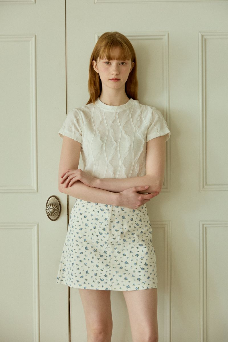 PINK PINEAPPLE（ピンクパイナップル）の「WAVE LACE TS（Tops）」