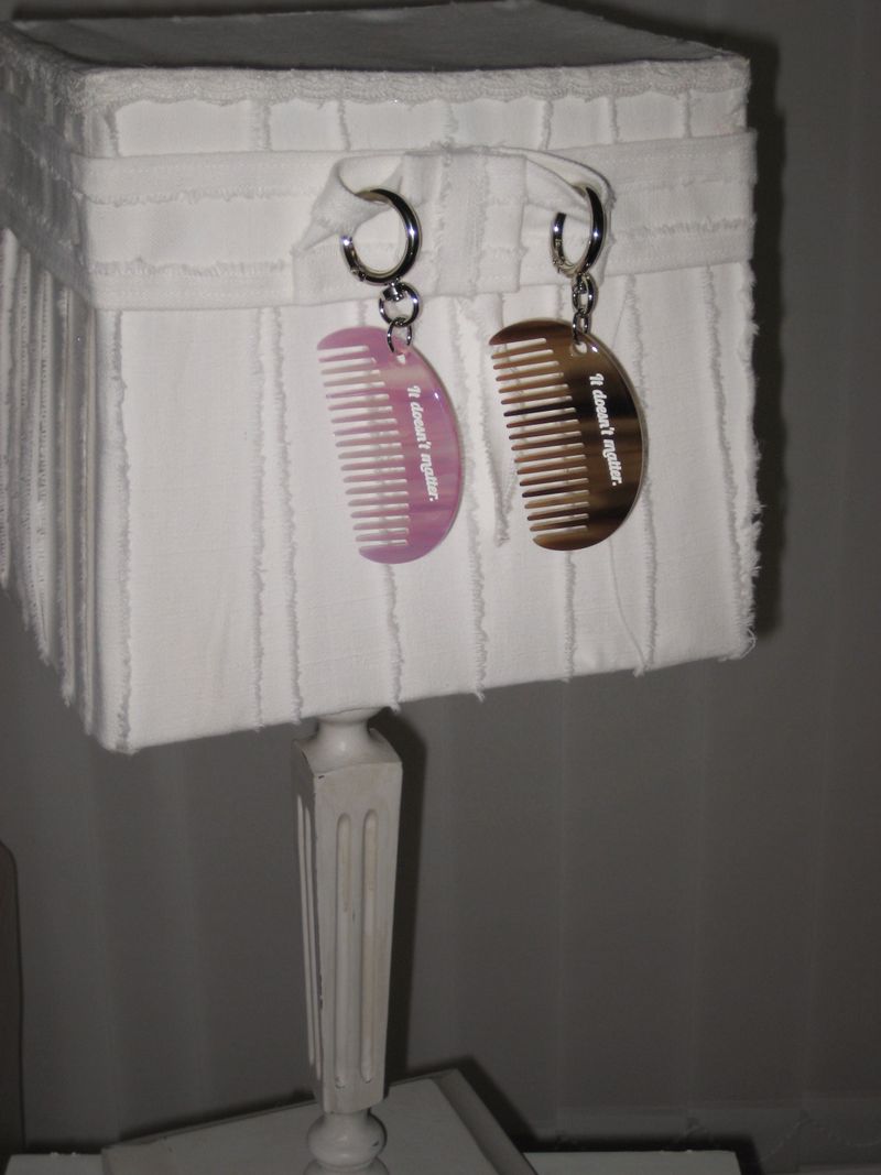 [2 way] Veining comb bagcharm (Brown)