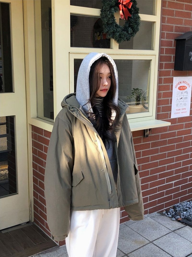 Toast Hood Over Wellon Padded Jumper (2color)
