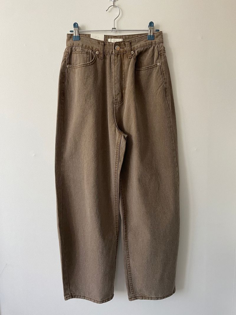 Lucid washing wide pants 