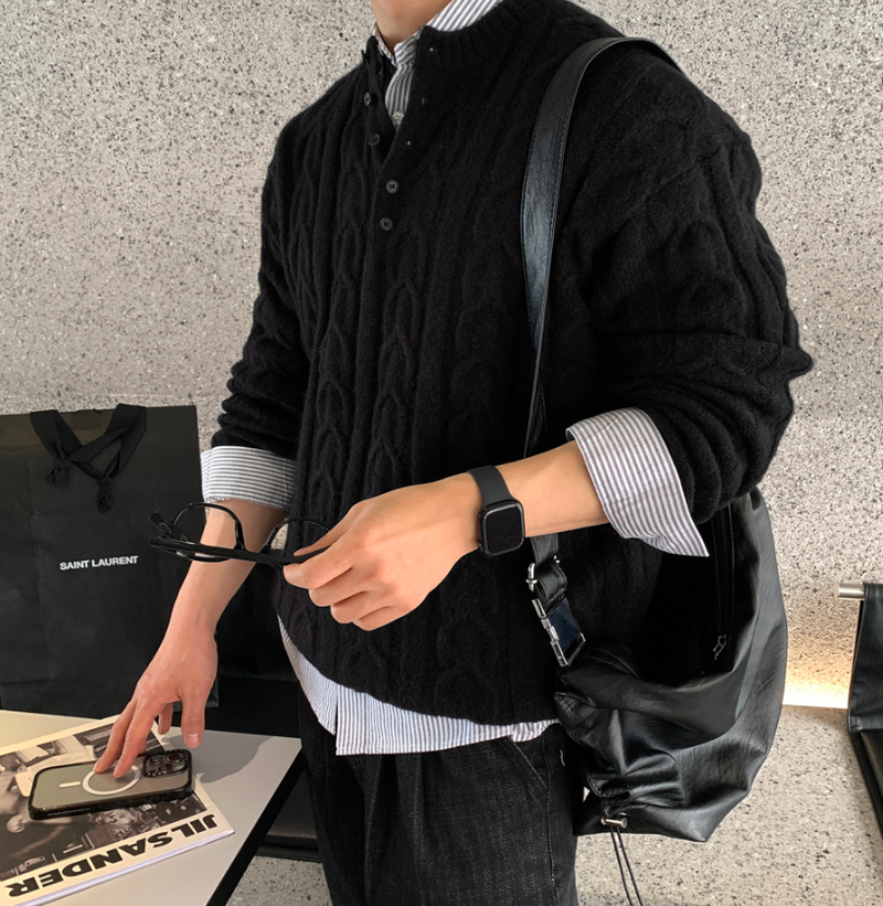  Belerice Henry Neck Cable Overfit Knit