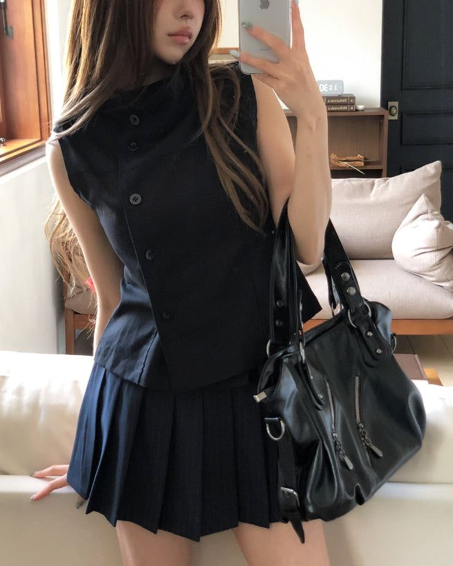 ニアアンバランスハイネックボタントップ