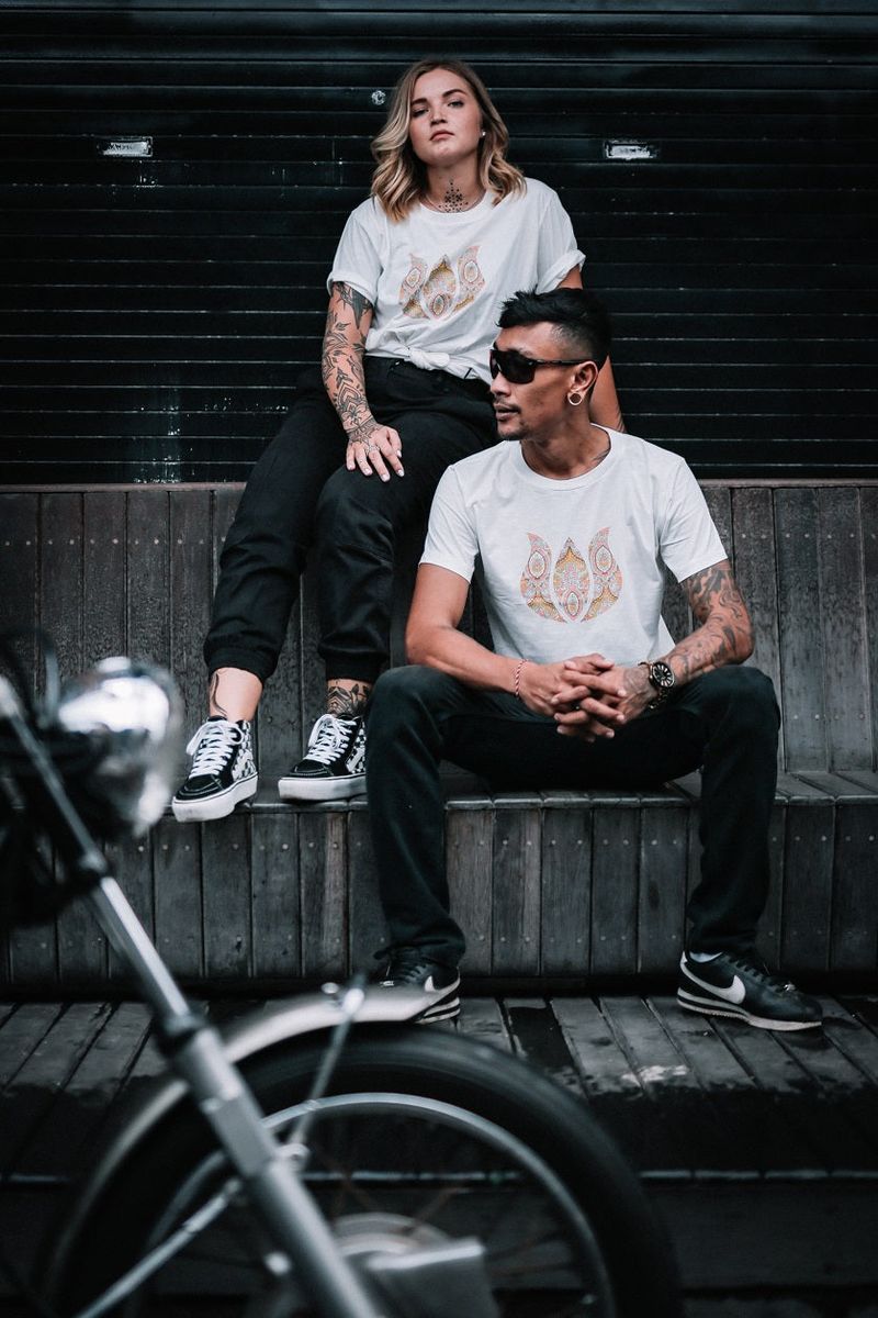 Paisley Tee