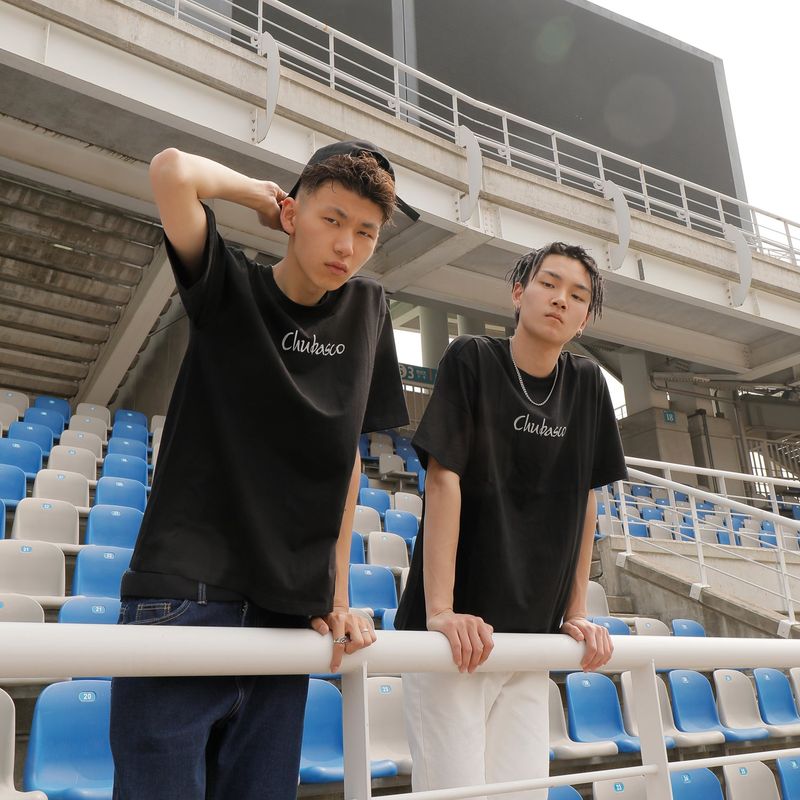 CHT16002 LETTERING LOGO CREW NECK
