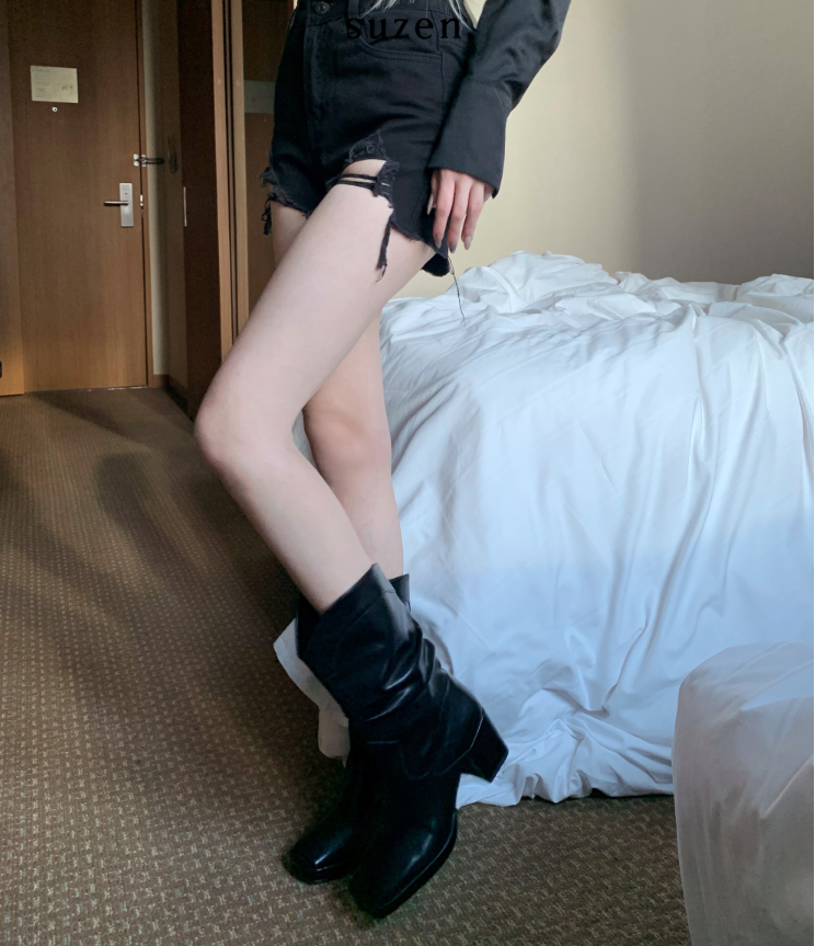 suzen（スゼン）の「Numua platform shirring short boots (2color)（Shoes）」