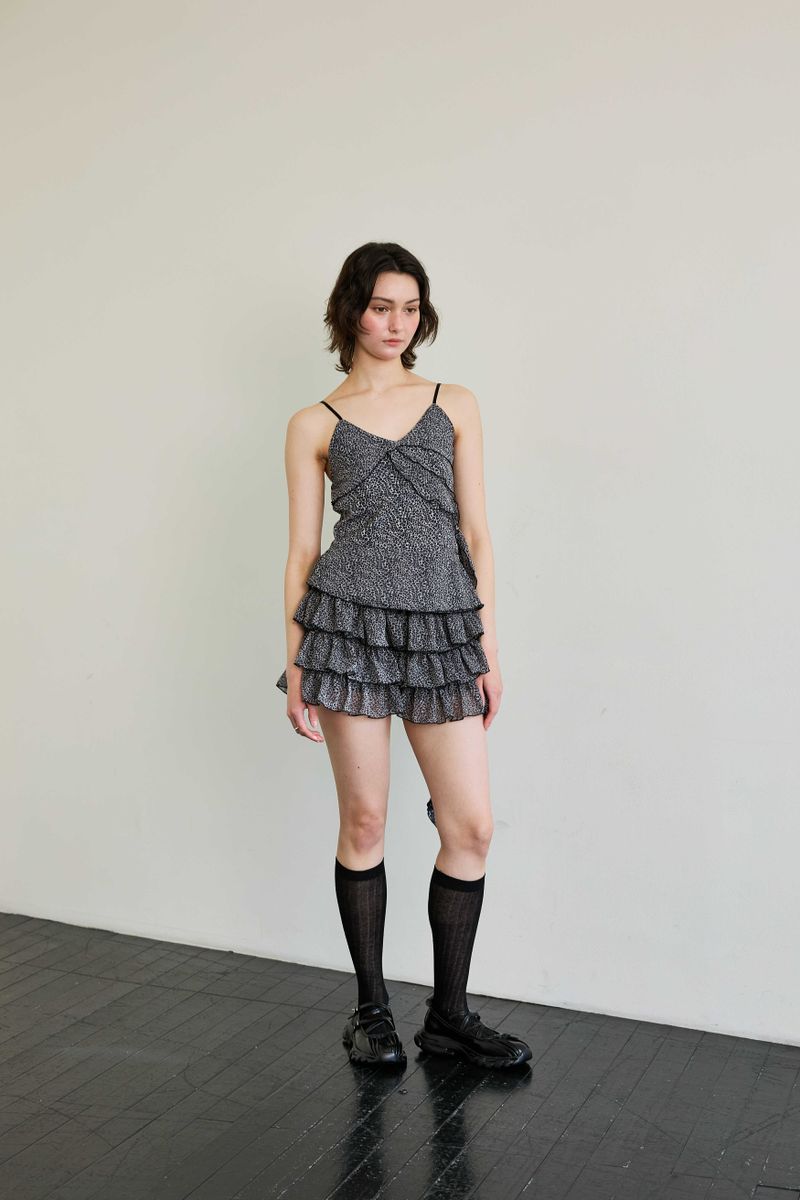 LEOPARD FRILL SLEEVELESS TOP / GRAY