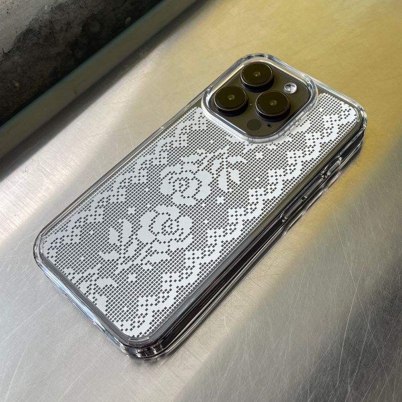 LACE PATTERN HARD JELL CASE_ROSES