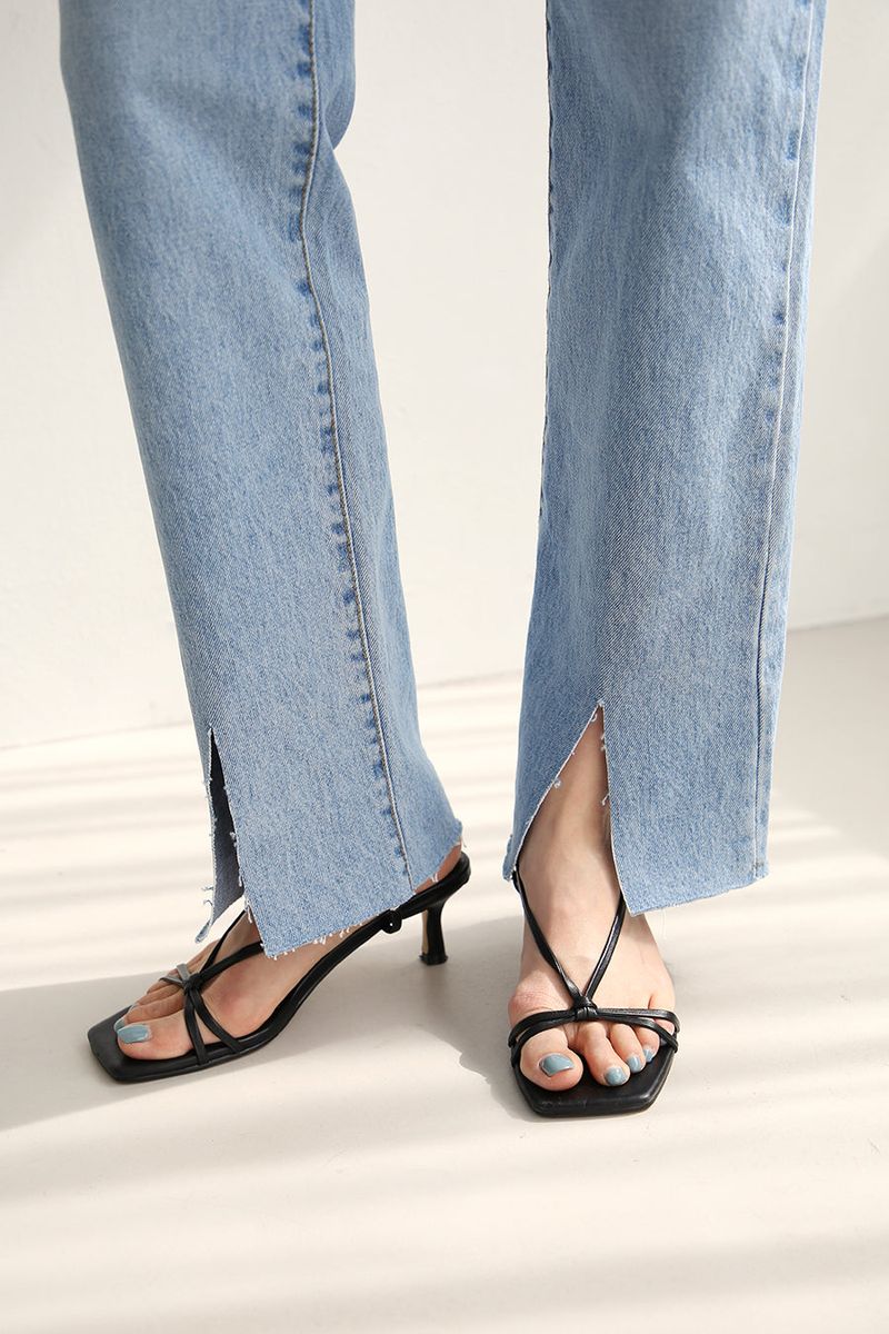 LIGHT LIGHT JEANS