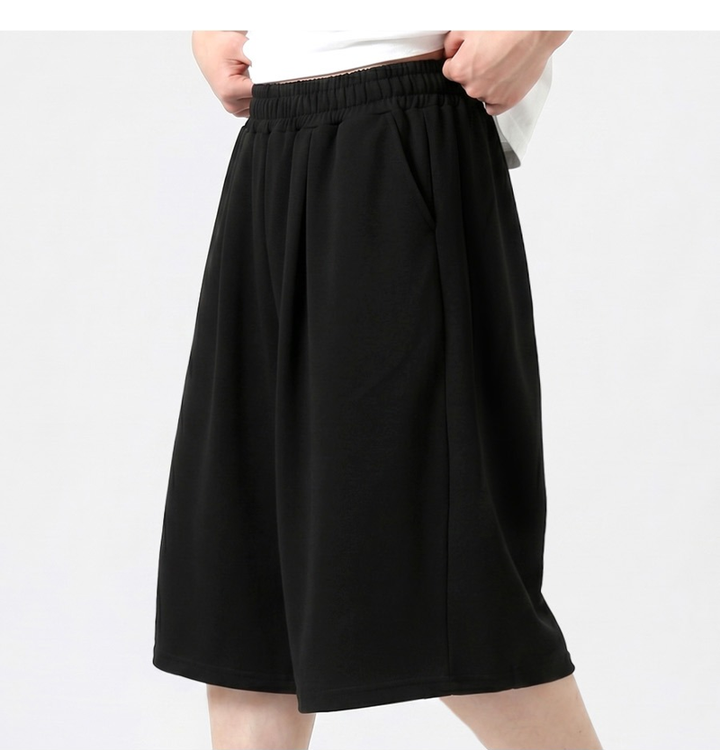 Balloon Curved Side Tuck Bermuda Pants Black