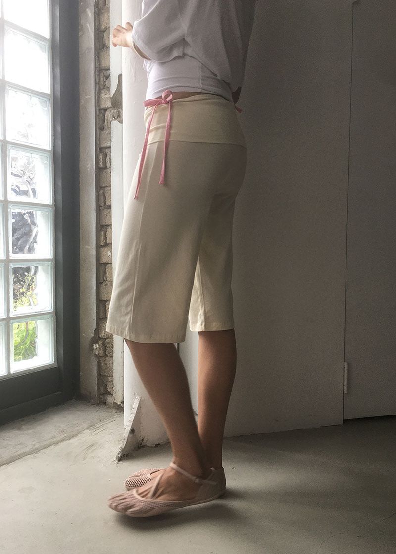 FOLDING REGULAR CAPRI PANTS