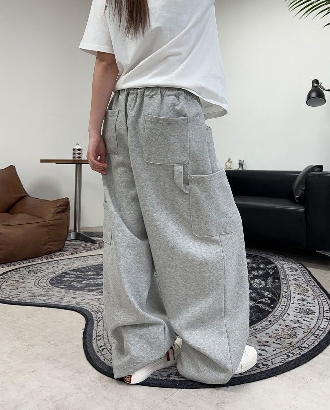 Tien Cargo Sweatpants
