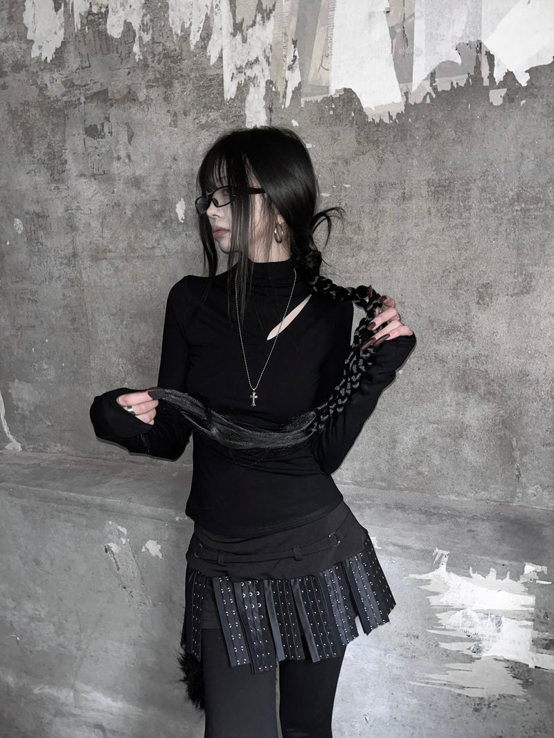 diagonal cut-out half neck T