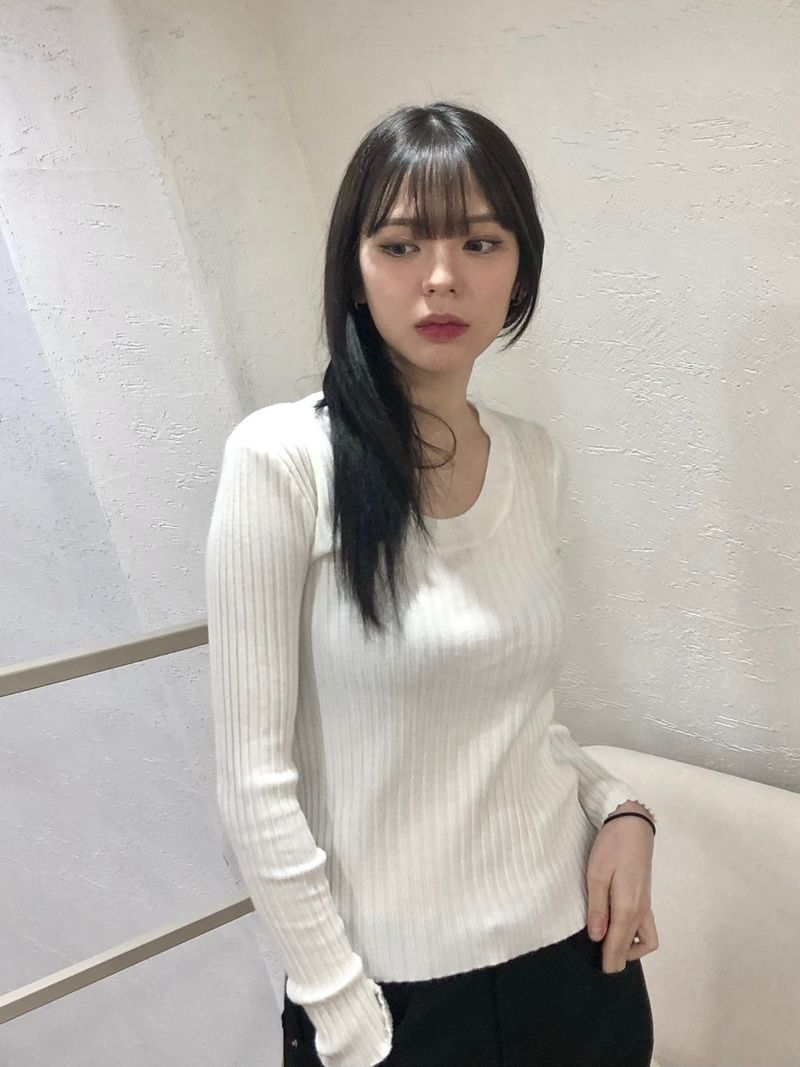 Eunice U-neck slim-fit knit