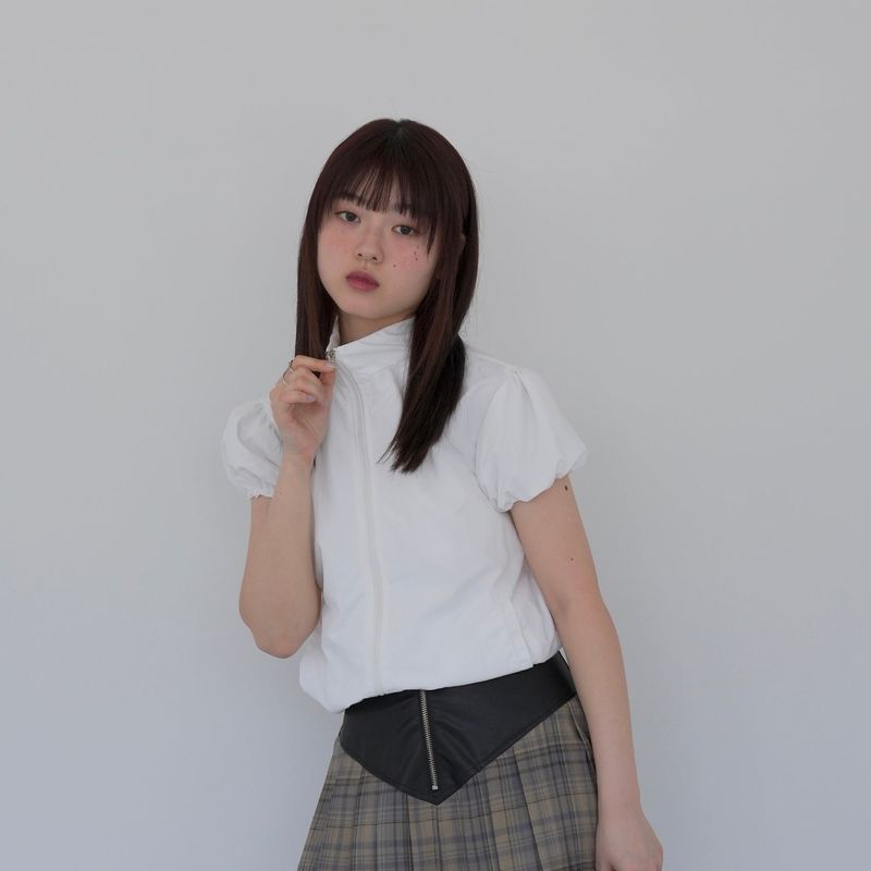 puff sleeve nylon tops