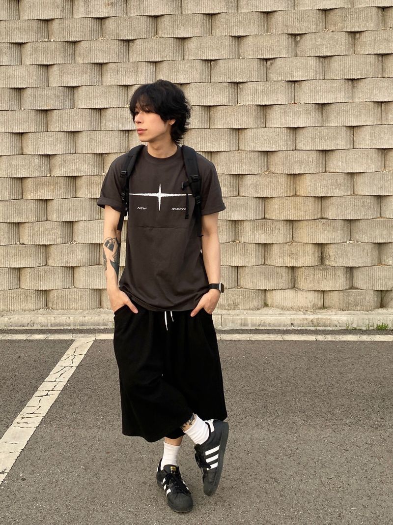 Layer pintuck bermuda wide half pants 2C