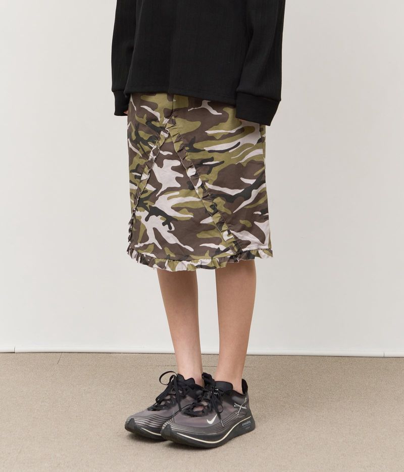 HIFIFNK(ハイファイファンク)の「(W) Ruffle Camo Skirt (2color)(Skirts)」