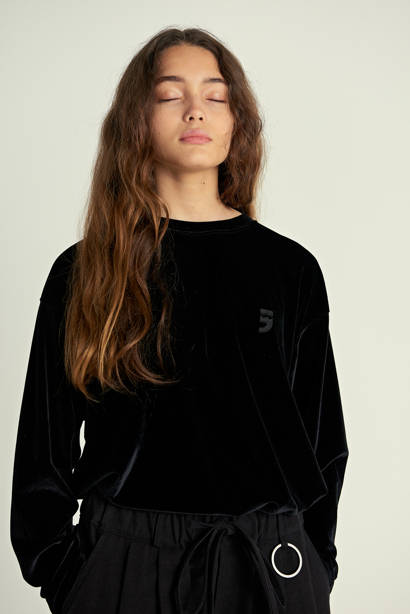 ドロップショルダーベルベットTシャツ