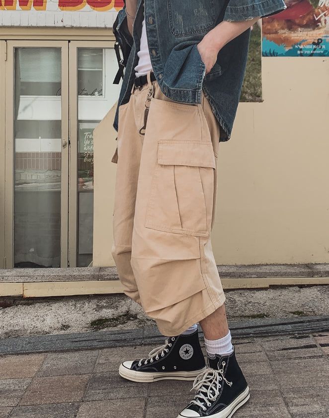 Reason Bermuda Pintuck Cargo Pants
