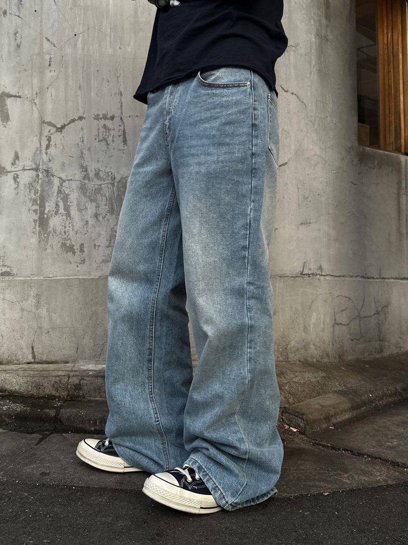 WHAT A LOOK（ワット ア ルック）の「エルデン ウォッシュド ブーツカットデニム（パンツ）」