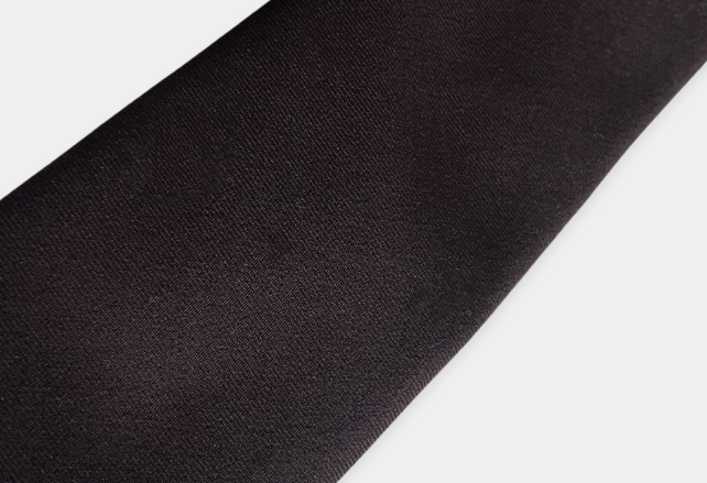 Ledge Premium Simple Tie