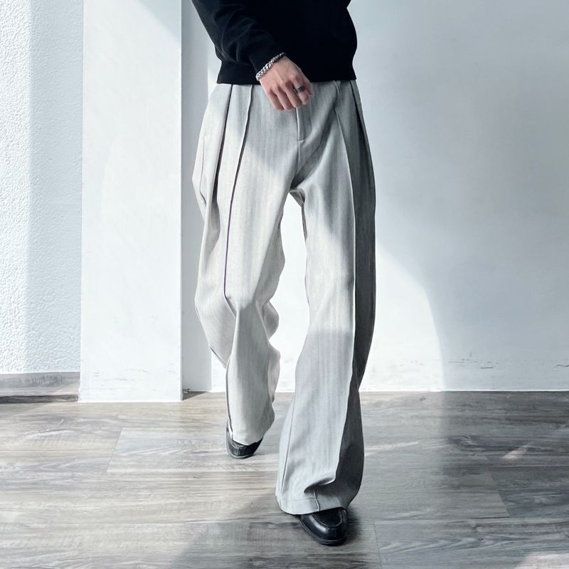 Curved Seam Draped Wide Trousers