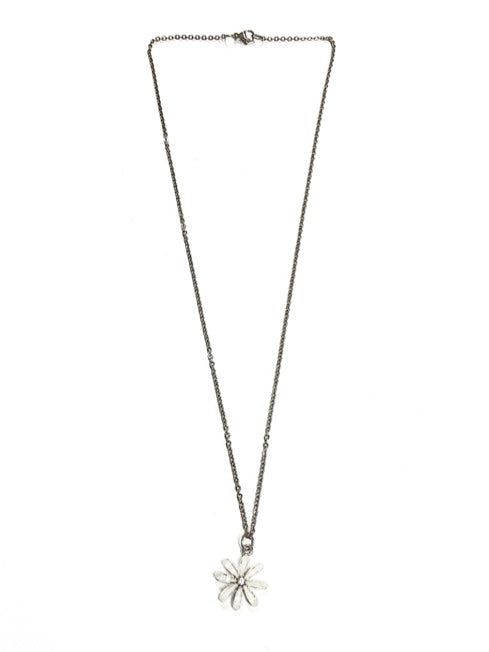 Pearl daisy Necklace
