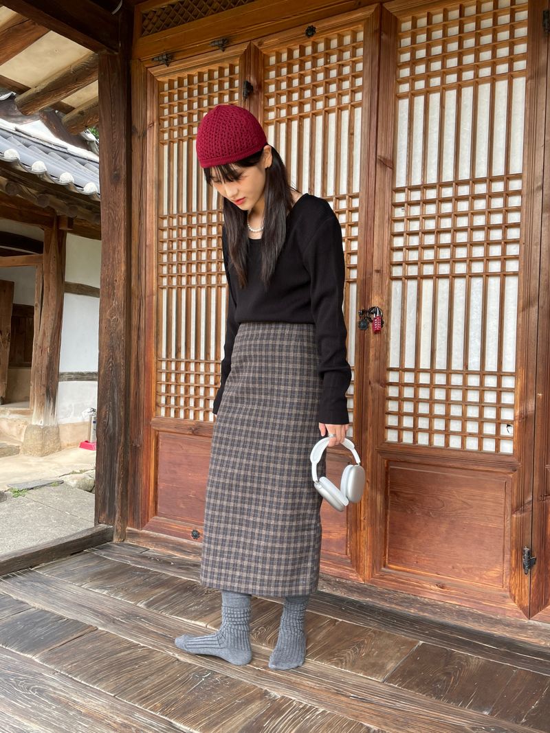 Tilda pleated U-neck Knit