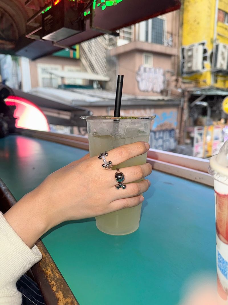 Drop piercing ring