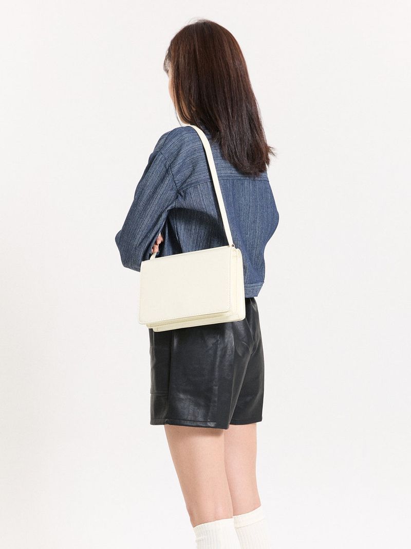 SQUARED FLAP BAG