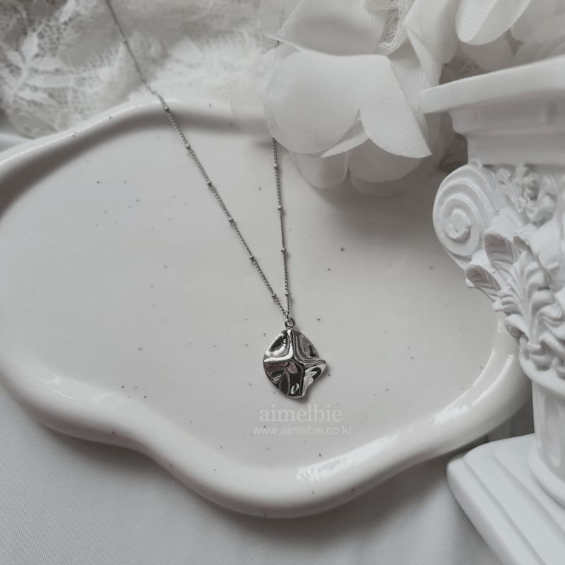 Modern Fragment Necklace - Silver