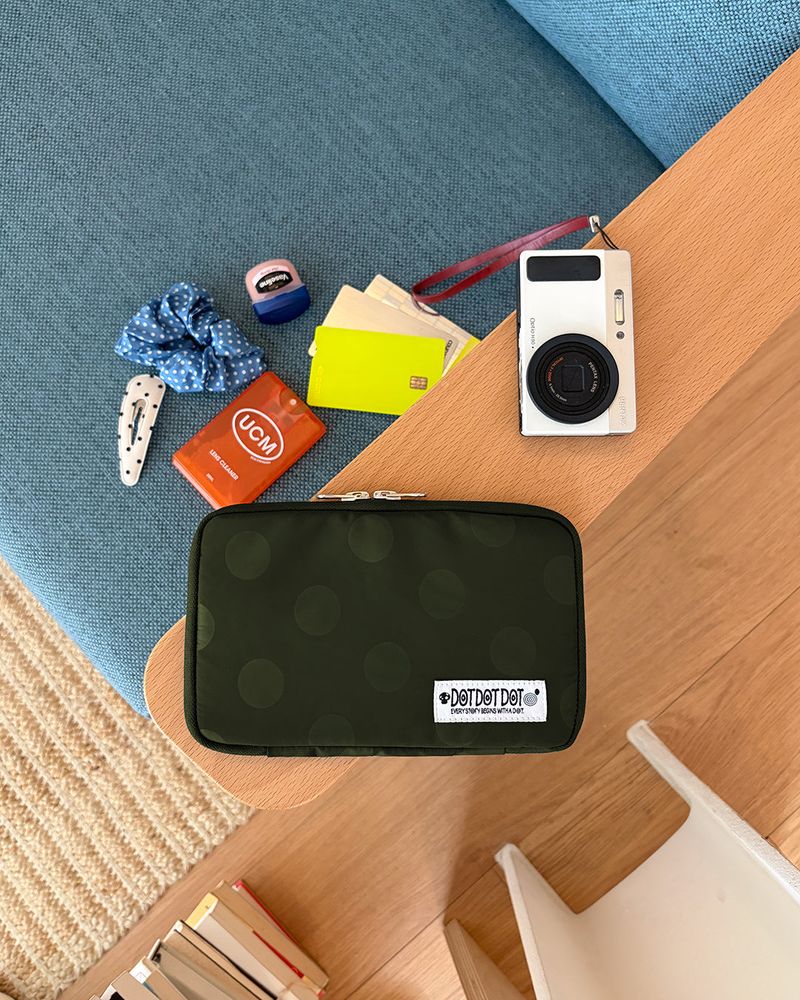 [RFID Block] Travel Wallet (Dot Khaki)⁠
