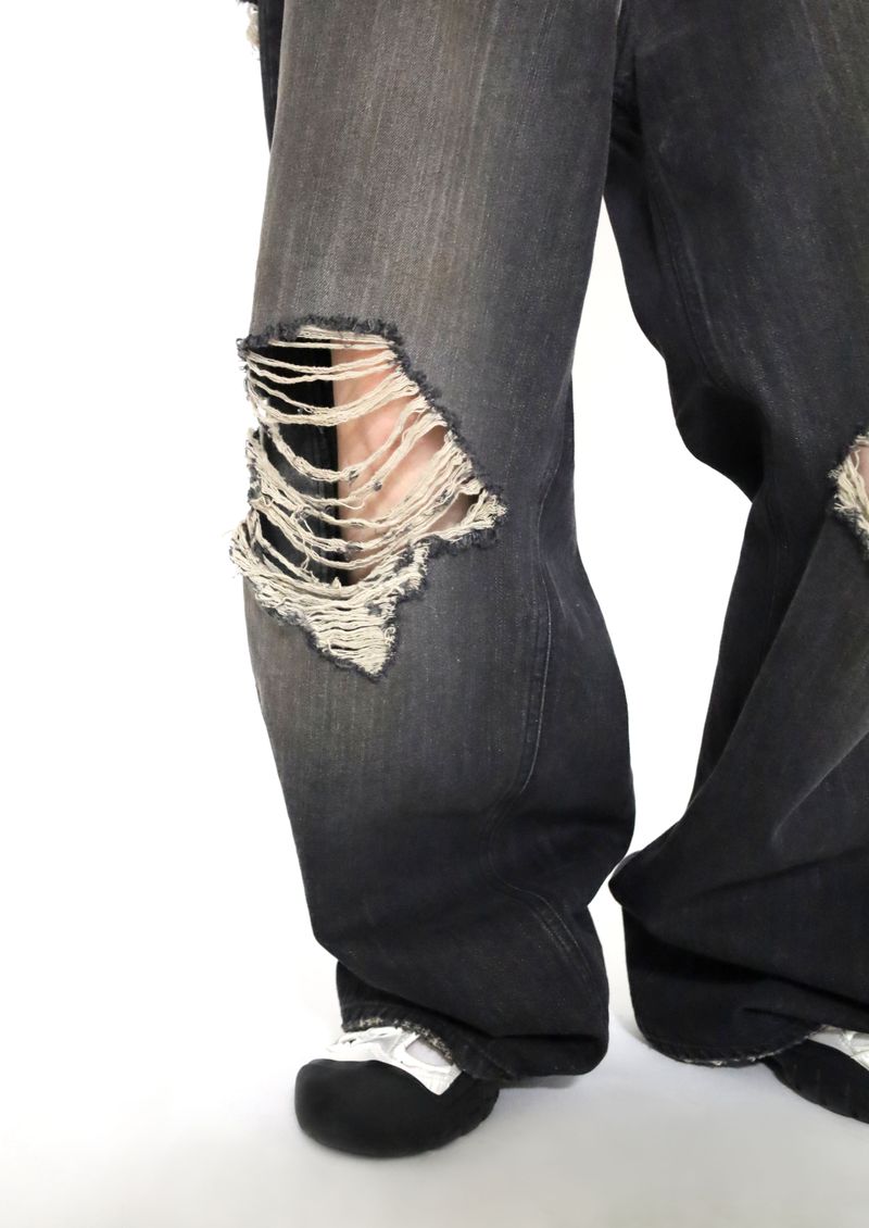 (UNISEX)Torn Twilight black Denim