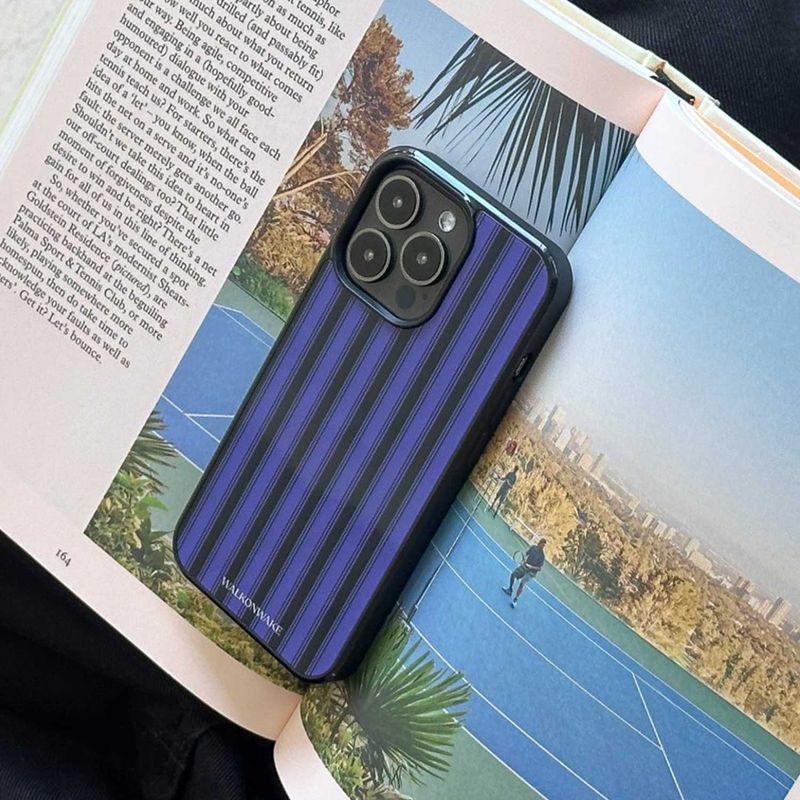 WALKONWAKE（ウォークオンウェイク）の「 [Magsafe glass]ストライプケース(purple)（スマホグッズ/小物）」