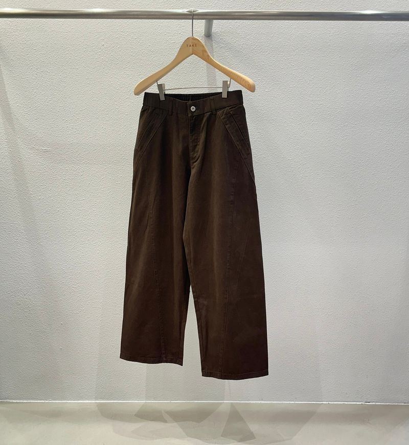 Muff cut half-banding pants