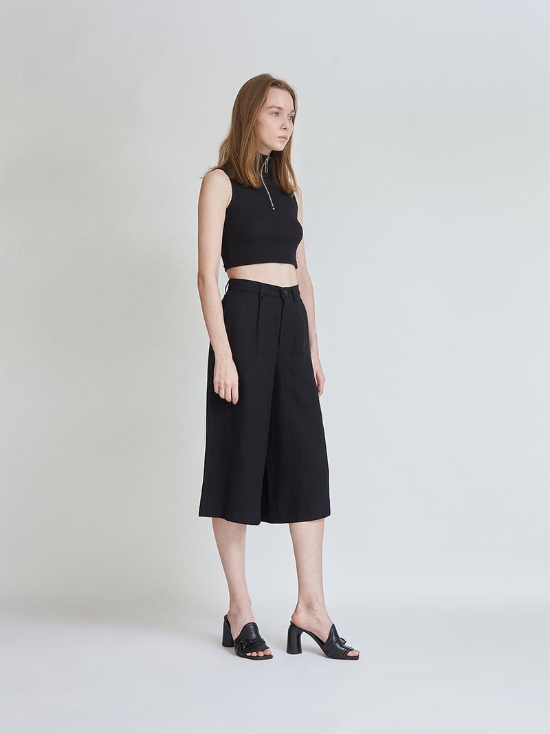 BLACK CROP KNIT ZIP UP SLEEVELESS