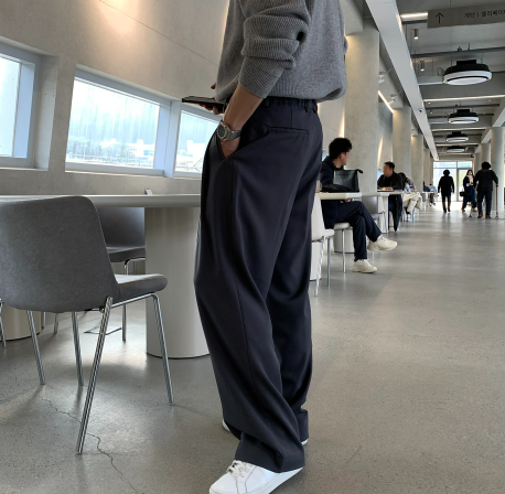 Deface Front Turtle Back Banding Wide Slacks