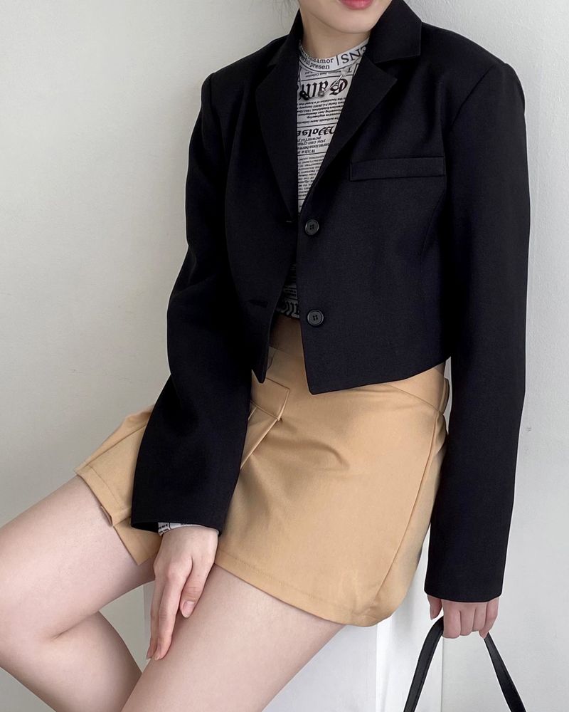 [MADE] Eris Two Button Crop Minimal Blazer Short Jacket