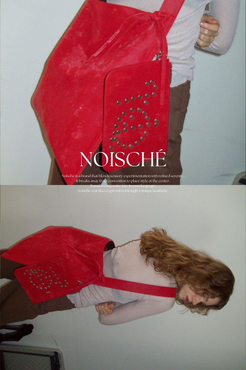 NOISCHE（ノイシ）の「メイド_ハロスクエアバッグ (Large)/レッド（バッグ）」