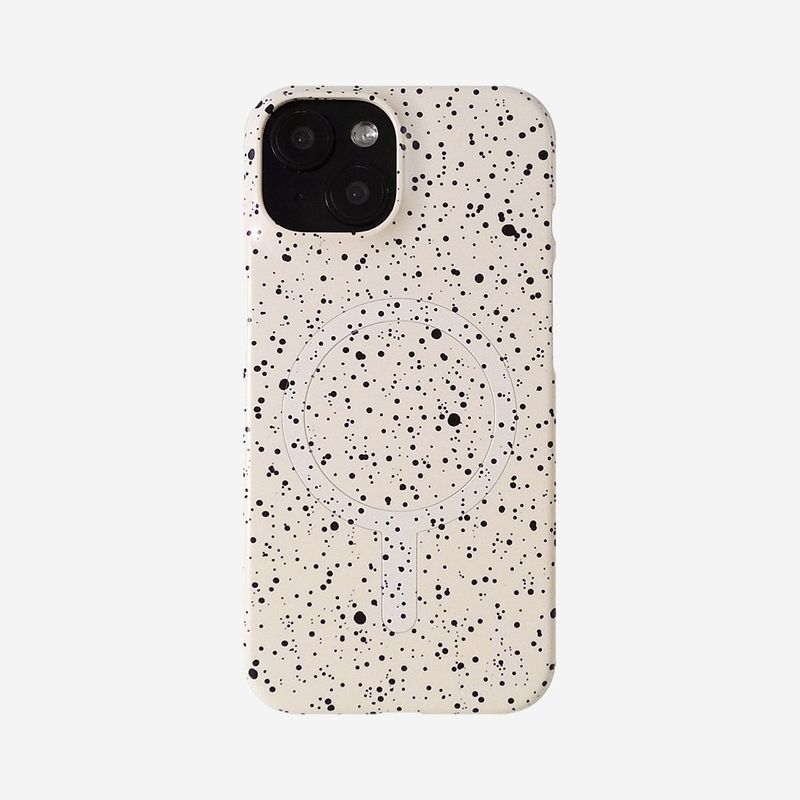 Love or not（ラブオアノット）の「[MADE]Cookie Cream-Matt Magsafe Phonecase（Smartphone Accessories）」