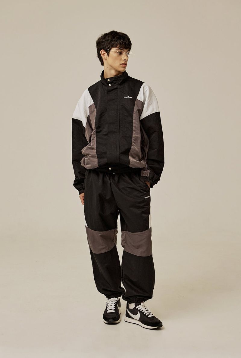 Ford windbreaker