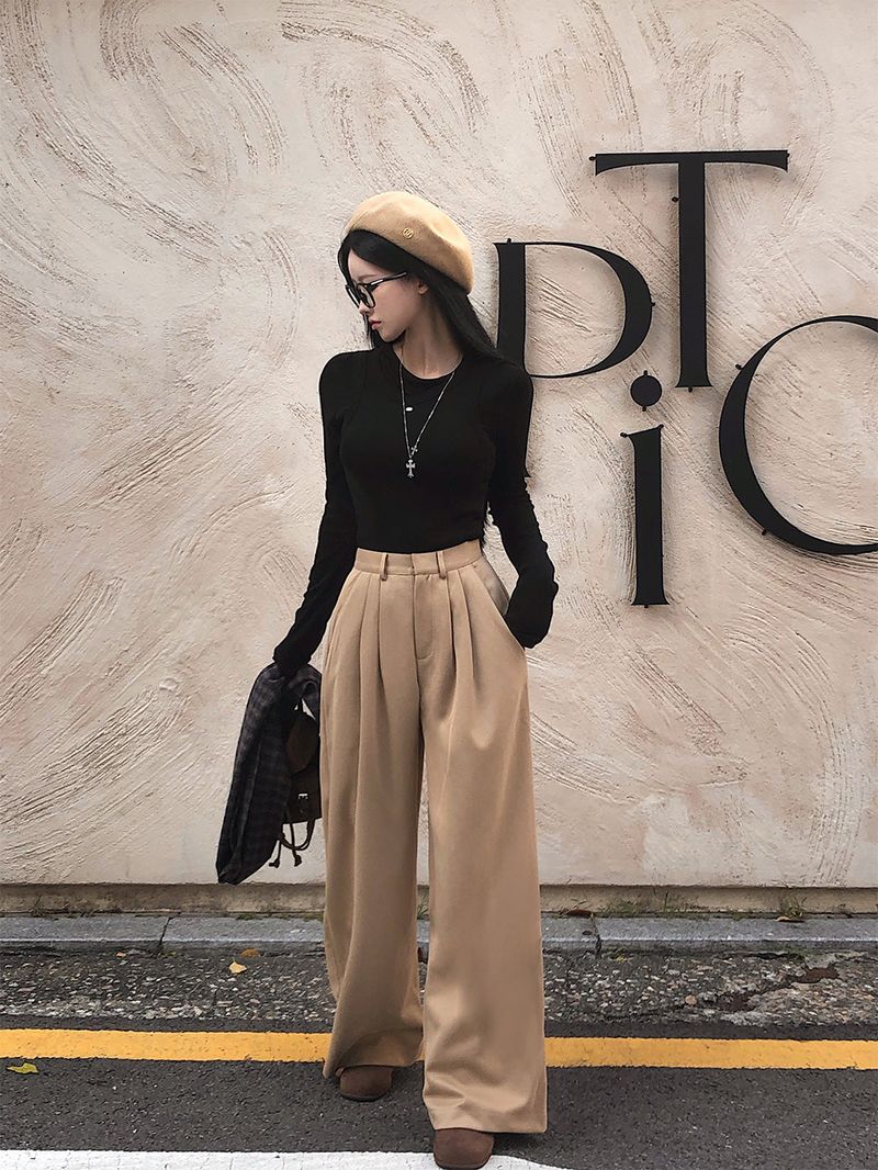 BEIDELLI（ベイデリー）の「[BELLIDE MADE] DOUBLE-SIDED FLEECE DOUBLE PINTACK WIDE PANTS（Pants）」