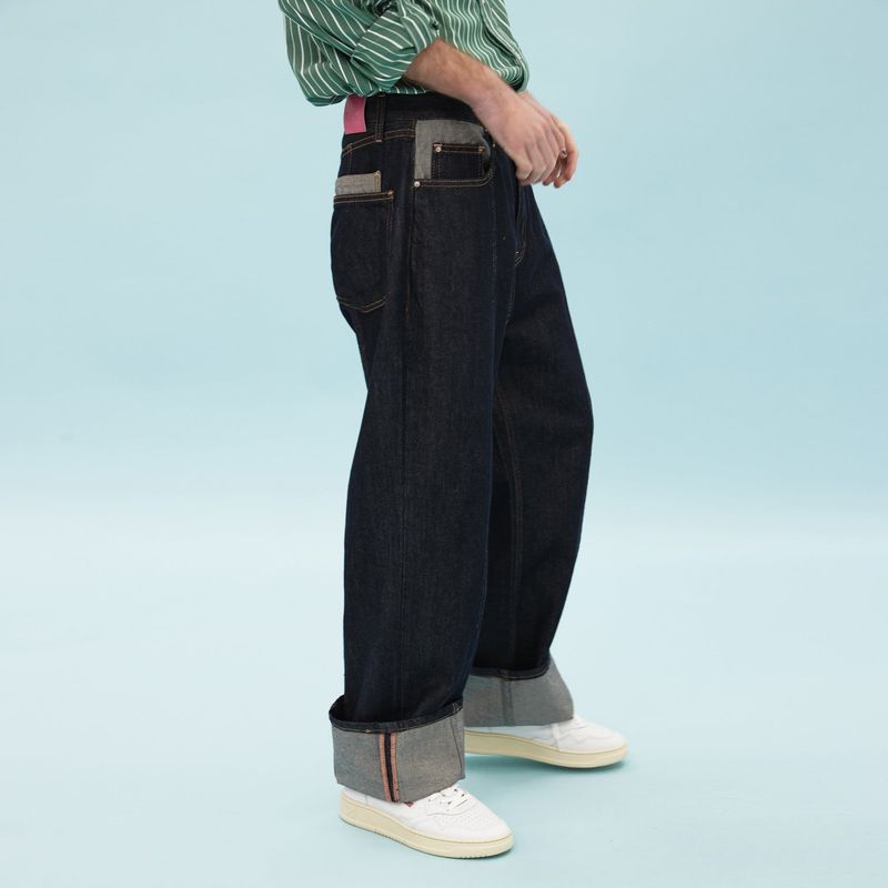 WaiKei(ワイケイ)の「Pink stitch rollup denim pants(Pants)」