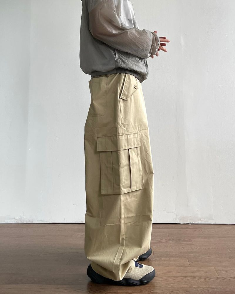 IDF（アイディーエフ）の「Norman Curved Cargo Pants（Pants）」