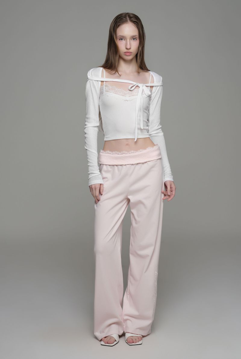 Kleesier（クリーシーア）の「Morning mist ribbon bolero, White（Tops）」