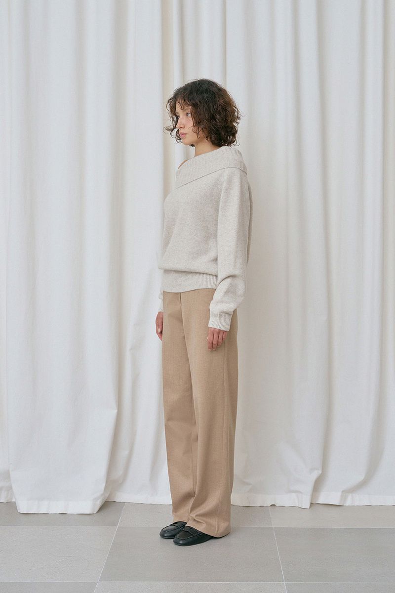 Lissom off-shoulder knit_oatmeal