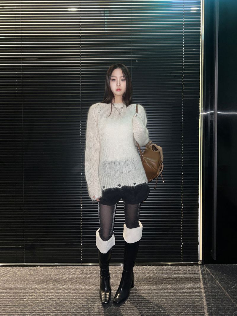 Square toe mink fur long boots (2 Color)