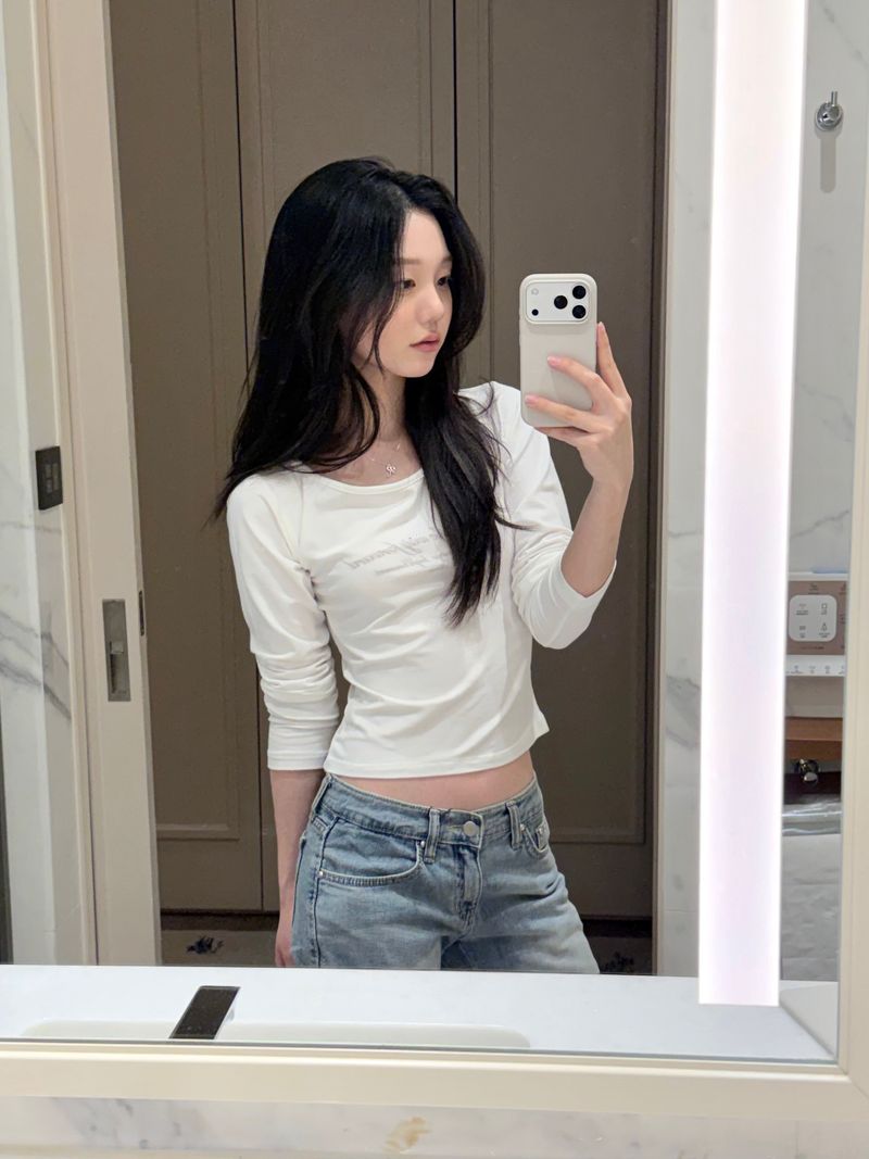 Kleesier（クリーシーア）の「 Kleen club letter top, White（Tops）」